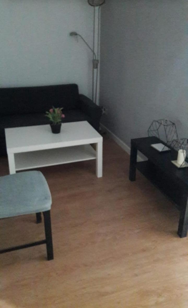 Apartamento 3 Dormitorios En Sanchez Preciados Madrid Eksteriør billede