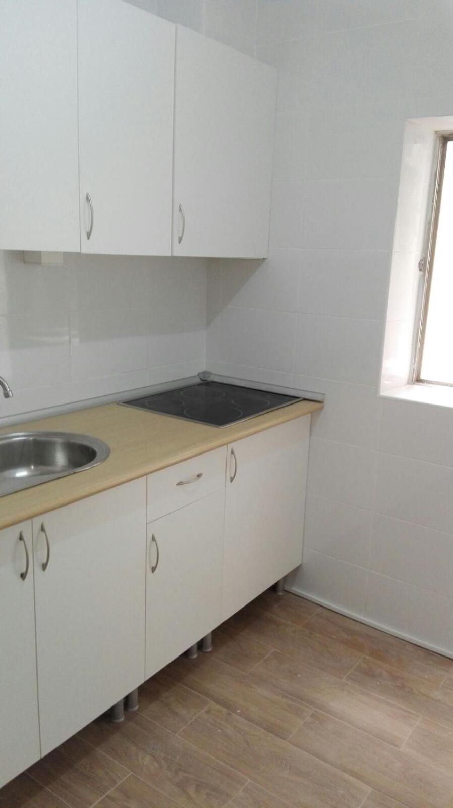 Apartamento 3 Dormitorios En Sanchez Preciados Madrid Eksteriør billede